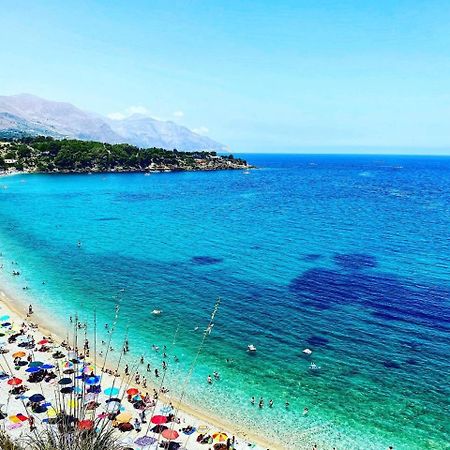 Appartamento Sul Mare กัสเตลลัมมาเร เดล โกลโฟ ภายนอก รูปภาพ