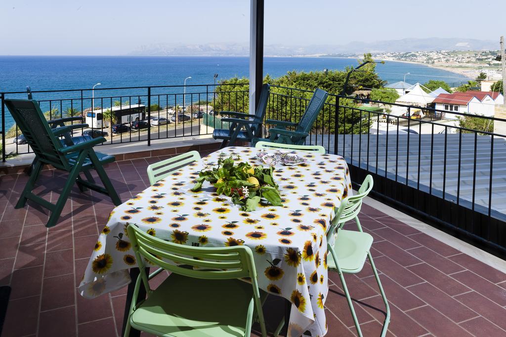 Appartamento Sul Mare กัสเตลลัมมาเร เดล โกลโฟ ภายนอก รูปภาพ