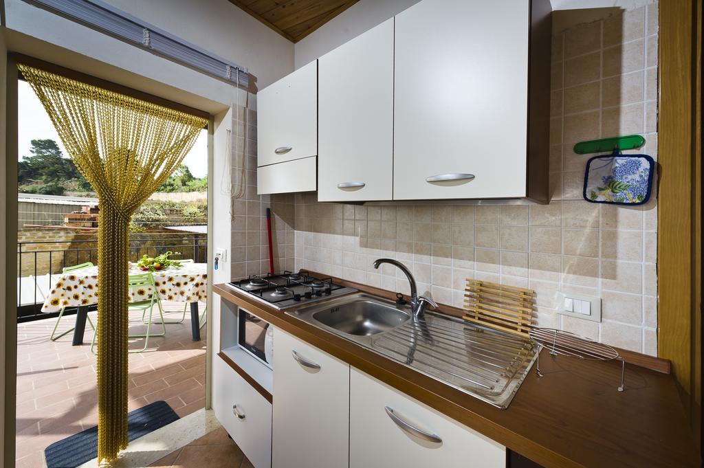 Appartamento Sul Mare กัสเตลลัมมาเร เดล โกลโฟ ภายนอก รูปภาพ